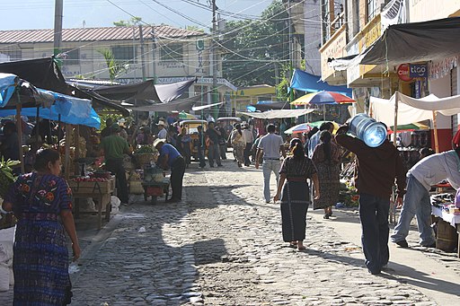 Panajachel_market_2010